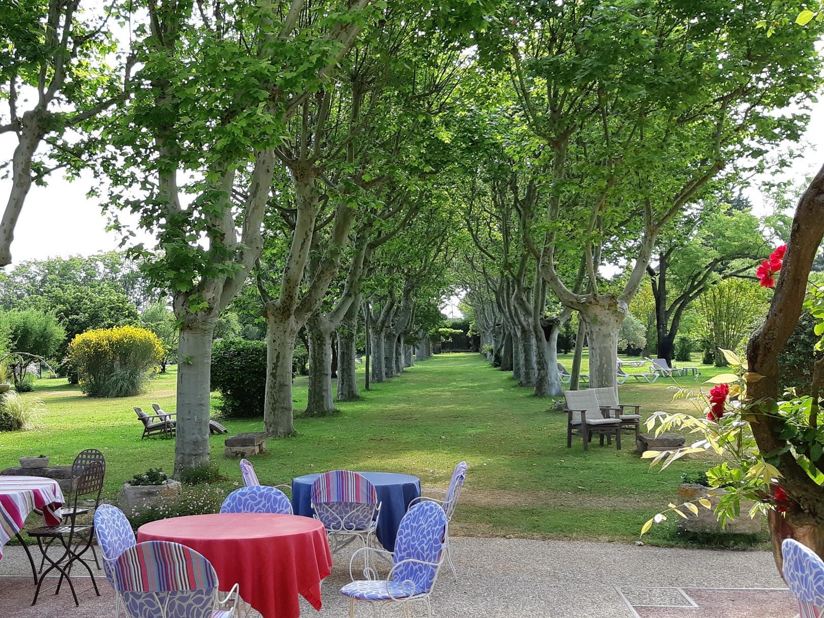 Demeures Et Chateaux Hotel L'Hermitage Pernes-les-Fontaines Exteriör bild