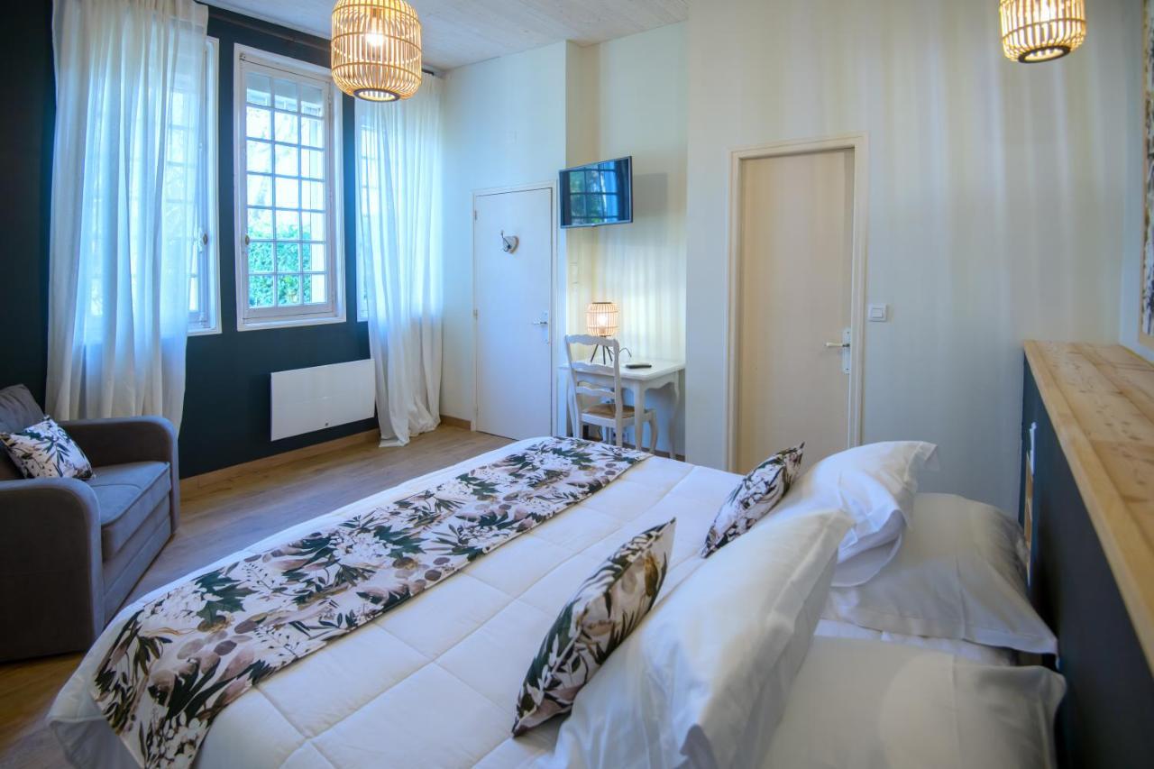 Demeures Et Chateaux Hotel L'Hermitage Pernes-les-Fontaines Exteriör bild