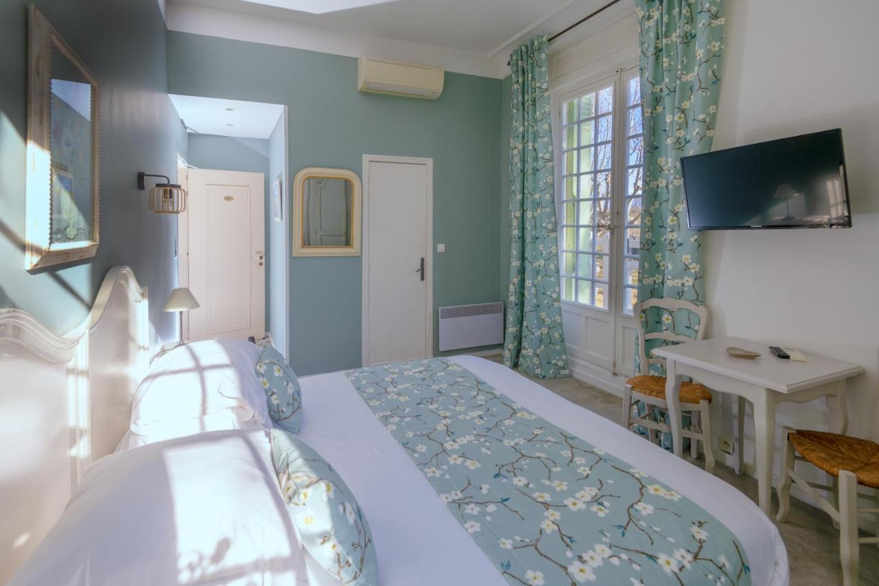Demeures Et Chateaux Hotel L'Hermitage Pernes-les-Fontaines Exteriör bild