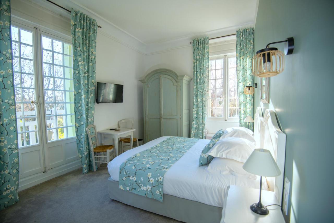 Demeures Et Chateaux Hotel L'Hermitage Pernes-les-Fontaines Exteriör bild